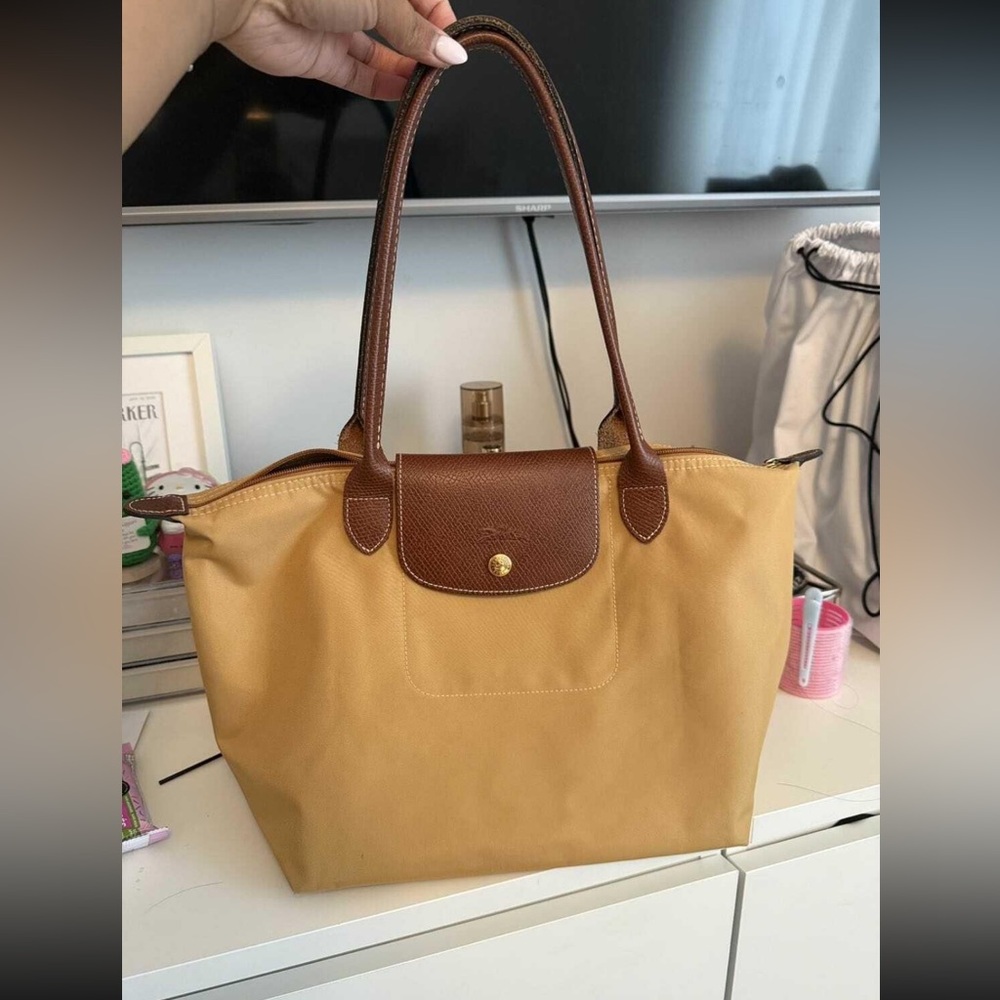 Longchamp Le Pliage M
